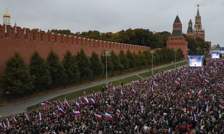 Путин на "Червения площад" след анексирането: Добре дошли у дома!