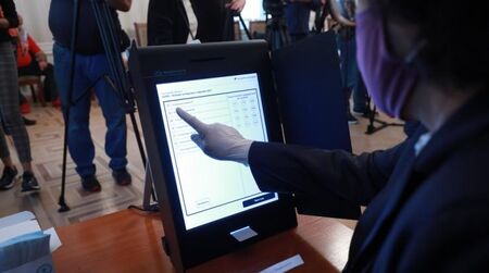 Има сигнали, че се готви саботаж на машинното гласуване в ромски махали