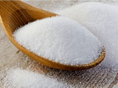Захарта става по-скъпа от горивото, в магазините 1 кг е 3,10 лв.