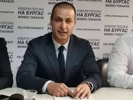 Живко Табаков обясни защо всички в местния парламент на Бургас са доволни от увеличената заплата на кмета