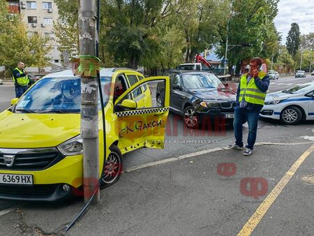 Щетите са изцяло материални няма пострадали само две изплашени момичета