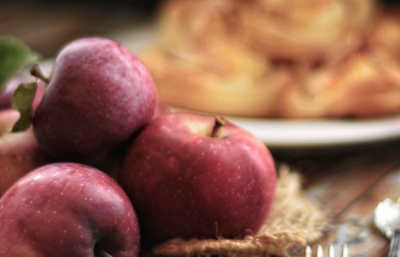3 вкусни рецепти за сезона на ябълките