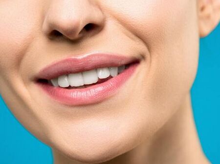 4 здравословни навика, които може да развалят зъбите
