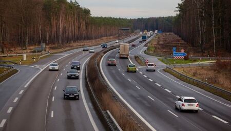 Започна обратното отброяване за двигателя с вътрешно горене в Европа