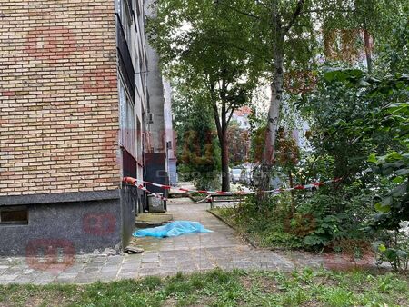 Тялото на 28-годишния мъж е намерено в кърджалийския квартал Студен