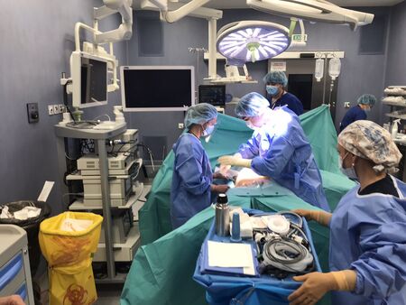 Мултидисциплинарен екип от „Сърце и Мозък“ Бургас спаси живота на пациентка с тежко онкологично заболяване и комбинирана патология