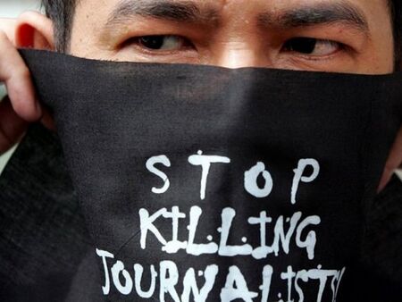 Брутално: 1000 журналисти убити за 10 години