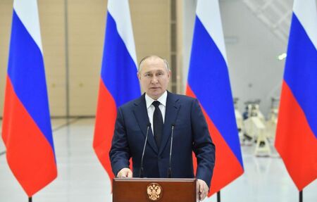 Путин одобри евакуацията на окупирания Херсон
