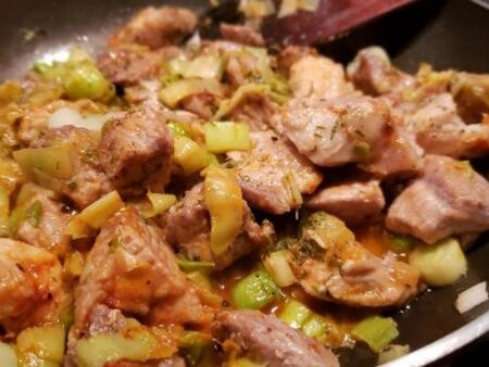 Рецепта за вкусните бабини мръвки, подходящи и за вечеря, и за мезе