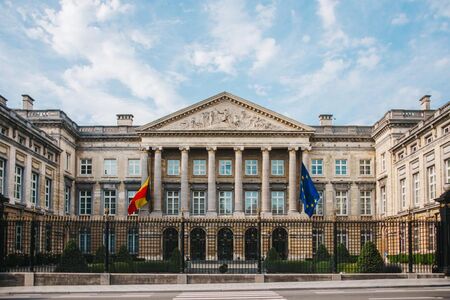 Белгийската прокуратура обяви за тероризъм нападението над полицаи в Брюксел