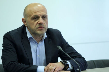 Томислав Дончев: Има партии, които осмислят съществуването си само с това, че са против нас