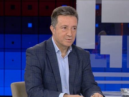 Янаки Стоилов: По-перспективно е да се мисли за промяна в избирателната система, а не в начина на гласуване