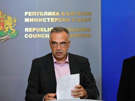 Антон Кутев: Промяна на Изборния кодекс сега е абсурдна