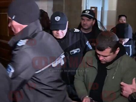 Гранични полицаи на разпит заради арестуваните терористи