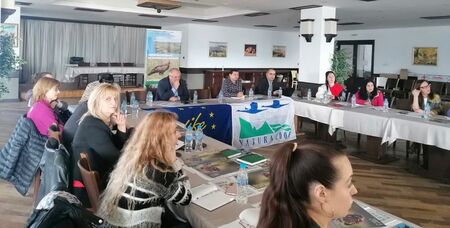 Запазване на биоразнообразието в горите обсъдиха на форум в ДГС-Нова Загора