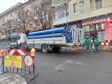 Големият ремонт на ул. „Фердинандова“ в Бургас започна
