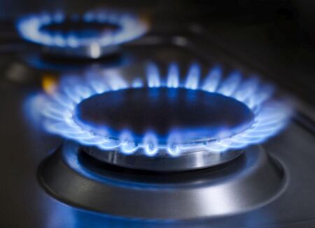 КЕВР реши: Природният газ поскъпва през декември