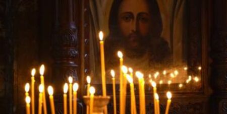 Наситен с празници: Кои светии почитаме през декември