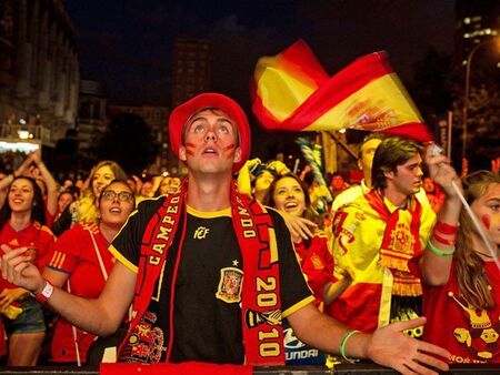 Испания обляна в сълзи след отпадането от Световното първенство