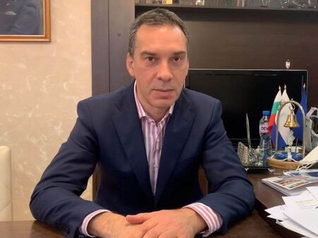 Кметът Димитър Николов оспорва намаляването на цената на водата само с 5%