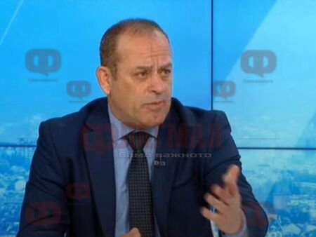 Защо Нидерландия ни показа червен картон за Шенген? Огромни загуби за превозвачите ни