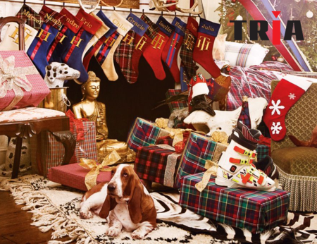 Перфектният подарък може да бъде открит тук Коледни маси с