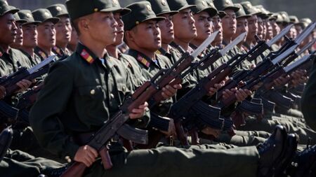 Северна Корея екзекутира 2 деца, гледали американски филми