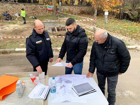 Директорът на ОДМВР-Бургас посети строящия се паметник в град Българово