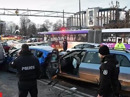 Шофьорът, причинил катастрофата с 9 коли в центъра на София, получил епилептичен припадък