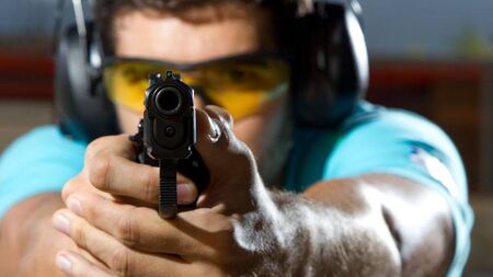 Прокуратурата разследва стрелба по казино в Свиленград