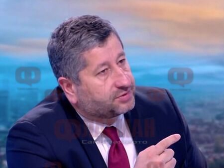 Христо Иванов очаква подкрепа от ГЕРБ за правителство, за да излязат политиците от клинча?