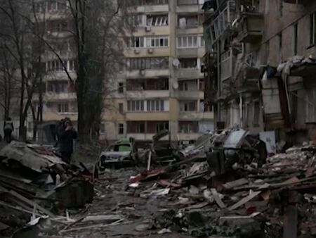 Взривове разтърсиха Киев, свалени са девет дрона