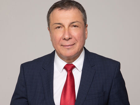 Общината е подготвила богата празнична програма за своите жители и