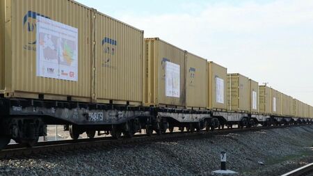 40 вагона до Бургас. Узбекистан заобиколи за първи път Русия в жп маршрута към Европа