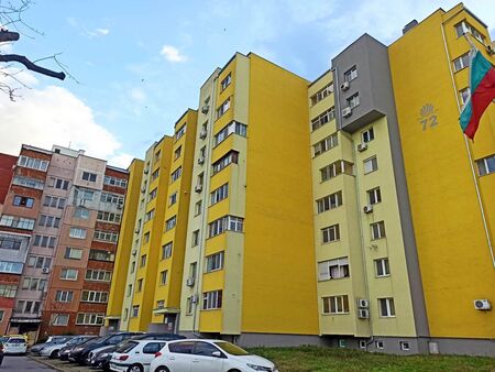 Само 30 блока в Бургас ще бъдат одобрени за саниране