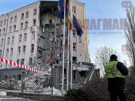 Руснаците съсипаха и Новата година: Мощни експлозии в Киев, има убити