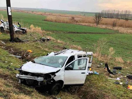 Те са откарани в болница Двама души са пострадали при