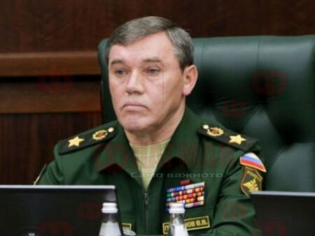 Владимир Кличко в Давос с жената на Зеленски искат да