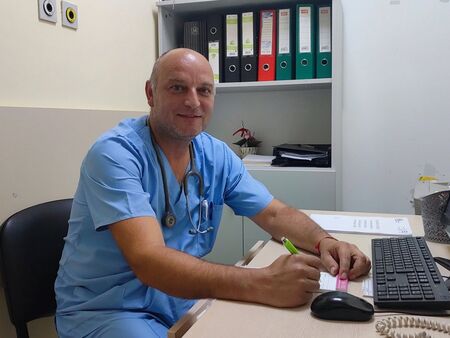 Д-р Христо Иванов, МБАЛ "Бургасмед": Ако детето не се чувства добре, не чакайте, а потърсете педиатър