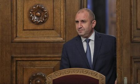 Радев: Следващият служебен премиер пак ще е Гълъб Донев