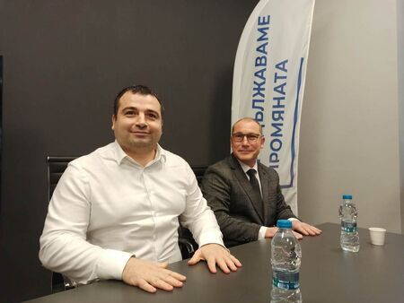 Не говорим за създаването на нова коалиция а за разширяване