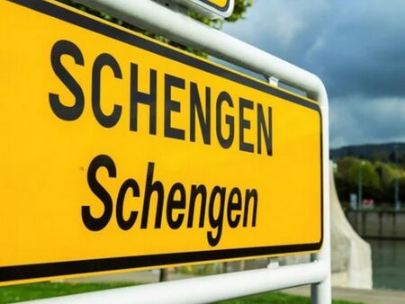 Нидерландия ни удари нов шамар за Шенген, бута Румъния, а нас...