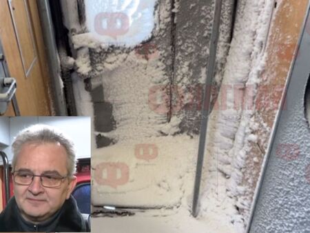 Температурата се е повишила и снегът се е разтопил преди гара Карлово, каза директорът на „Оперативна дейност“ в БДЖ Анатолий Атанасов