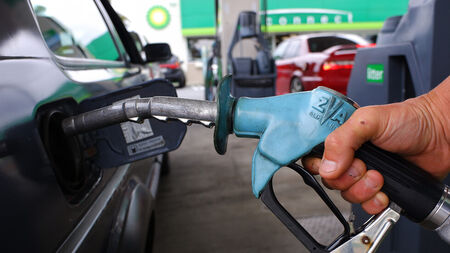 Приходите на Русия от петрол и газ рухнаха с 46%