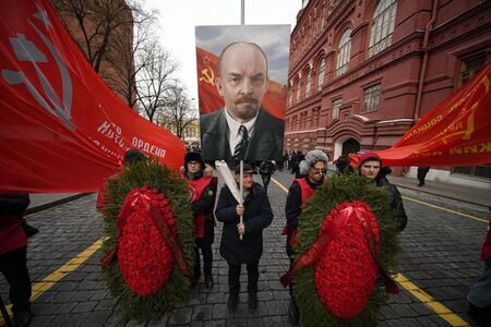 Пиян мъж се опита да открадне балсамираното тяло на Ленин