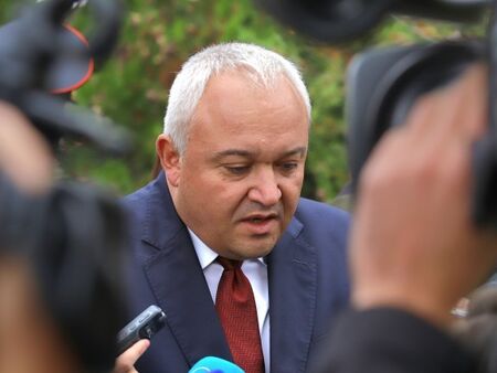 Видео във Флагман.бг! Вътрешният министър Иван Демерджиев пристигна в Бургас