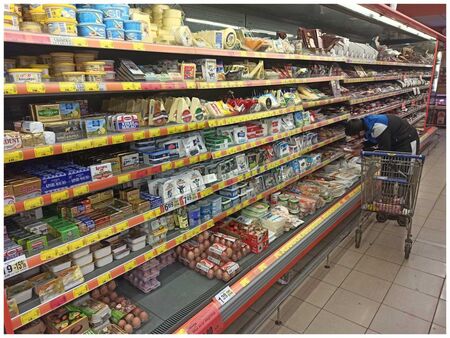 В Гърция глобиха пет вериги супермаркети за печалбарство