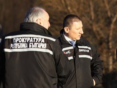 До този момент се знае че са арестувани 8 лица