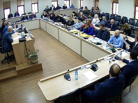 Става въпрос за 2890 кв м до храма Св Иван Рилски Областният