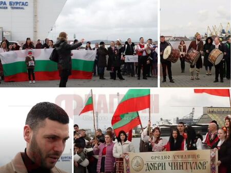 Атрактивно шествие започна от Морската гара в Бургас